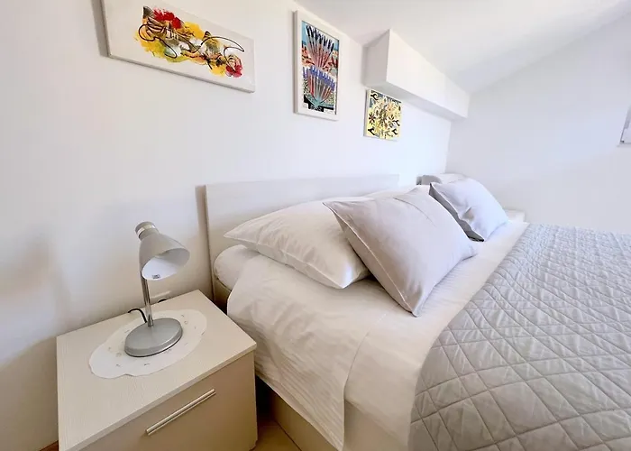 Old Town Rab Pjaceta Rab Town