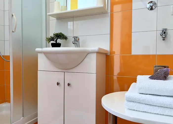 Old Town Rab Pjaceta